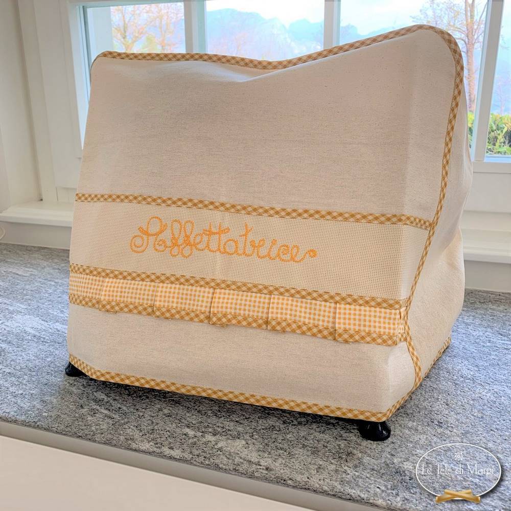 Copriaffettatrice ricamato giallo piccolo