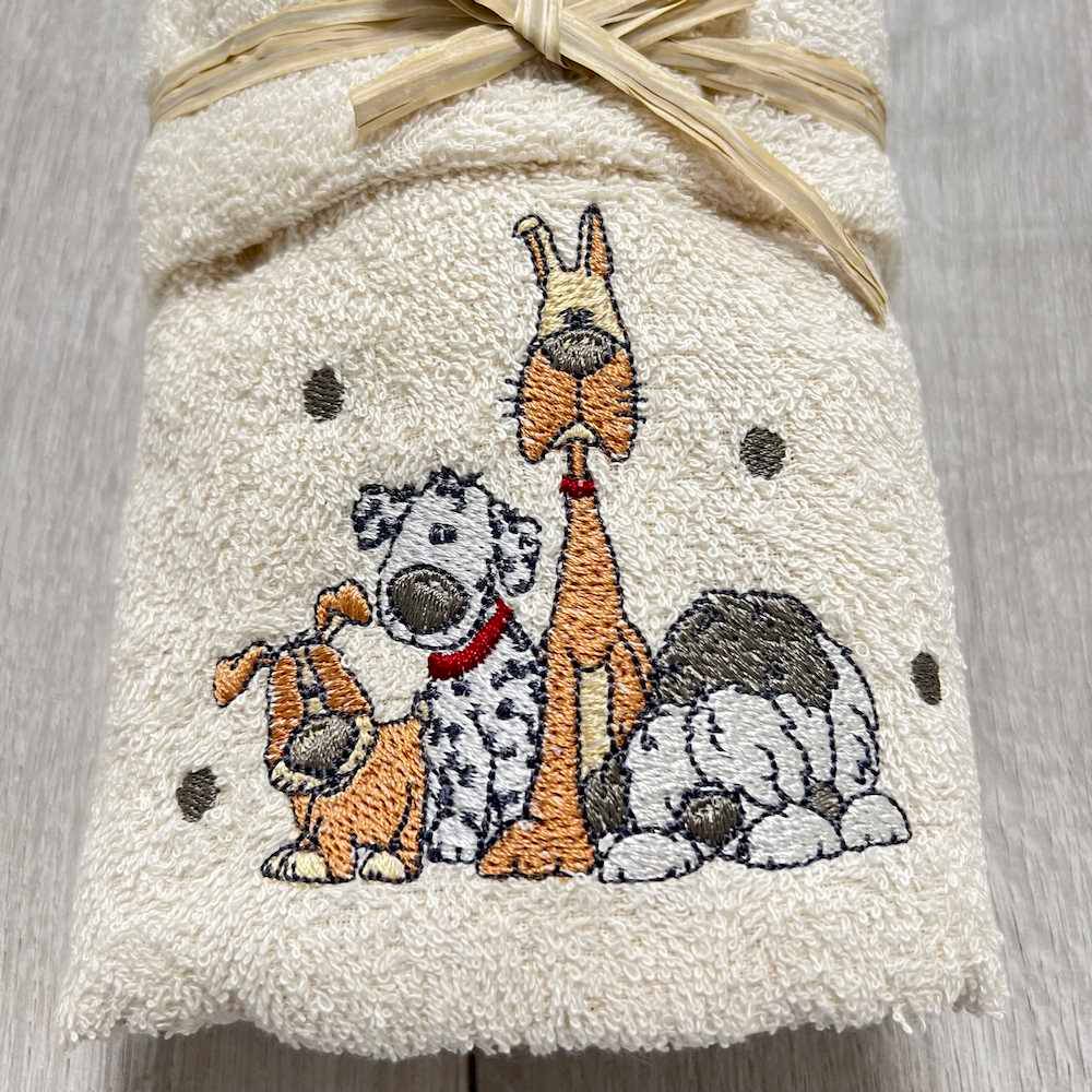 Coppia asciugamani cagnolini ricamati panna