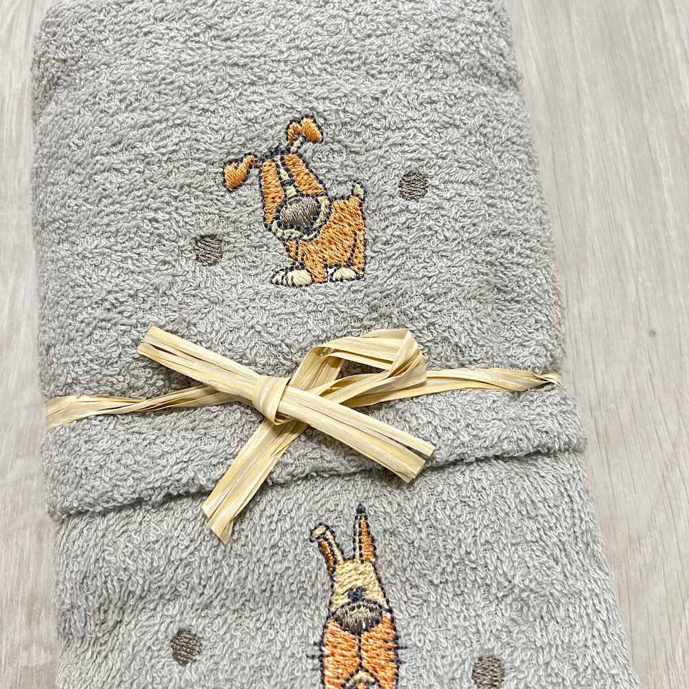 Coppia asciugamani cagnolini ricamati grigio