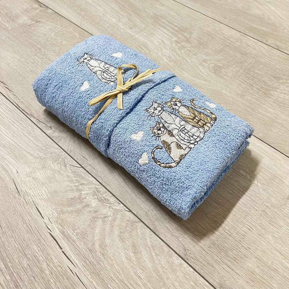 Coppia asciugamani Gatti ricamati azzurro