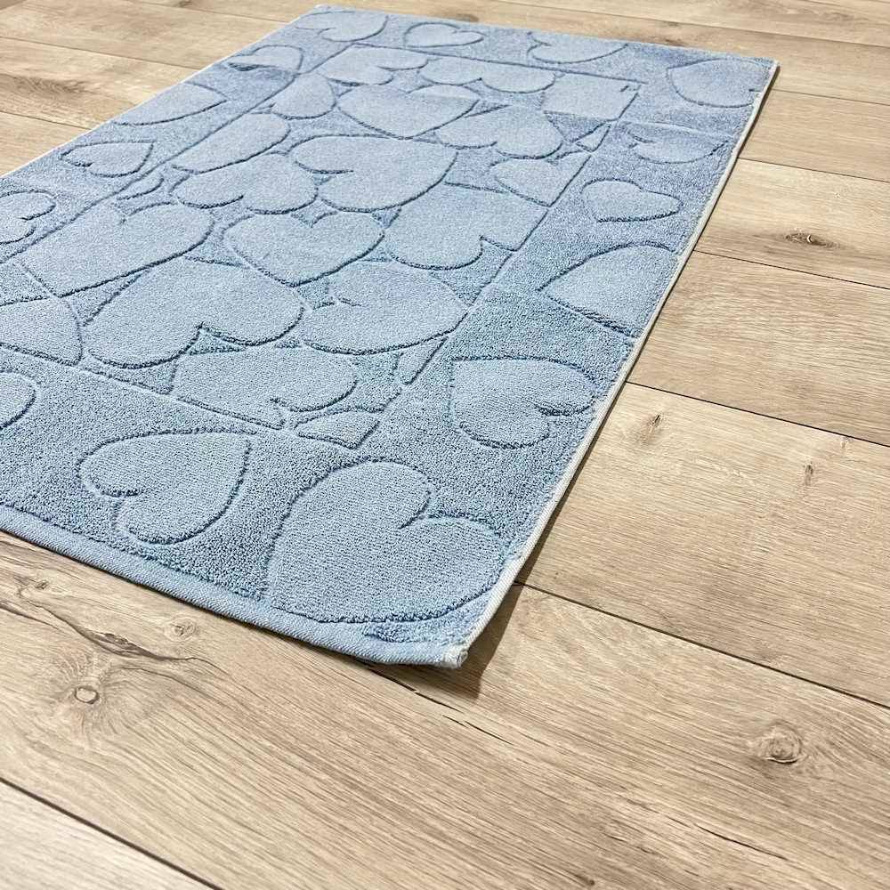 Tappeto cuori azzurro 60 x 90