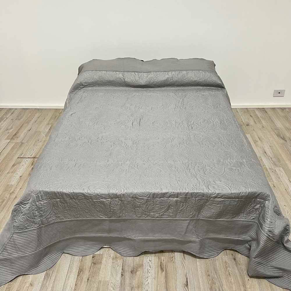 Copriletto Estivo Decor grigio Matrimoniale