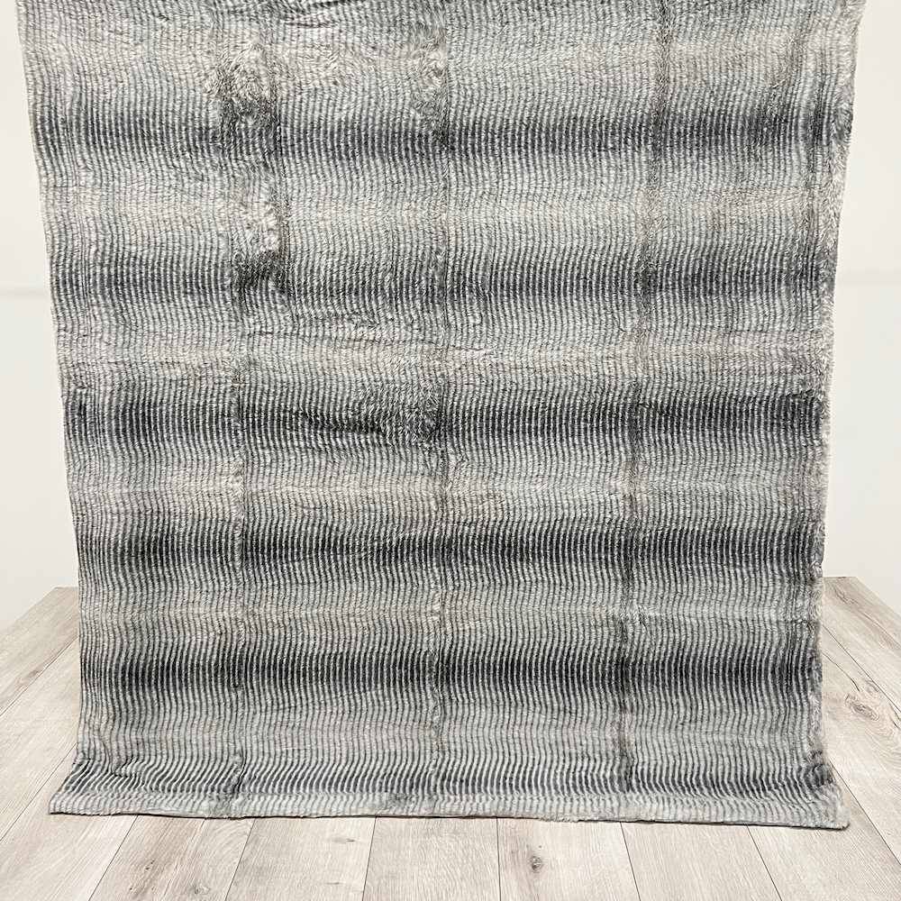 Plaid Rabbit pelliccia ecologica grigia 130 x 160
