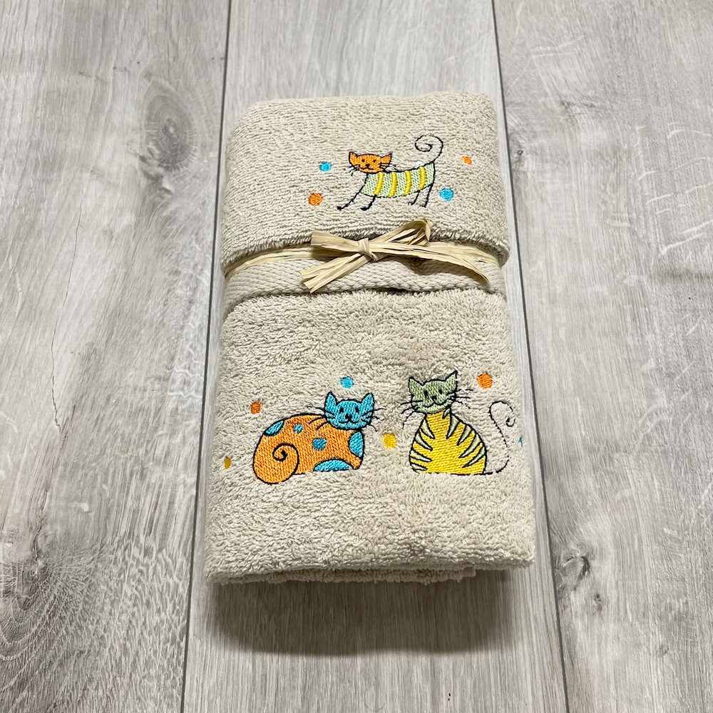 Coppia asciugamani balza ricamata Gatti arcobaleno tortora