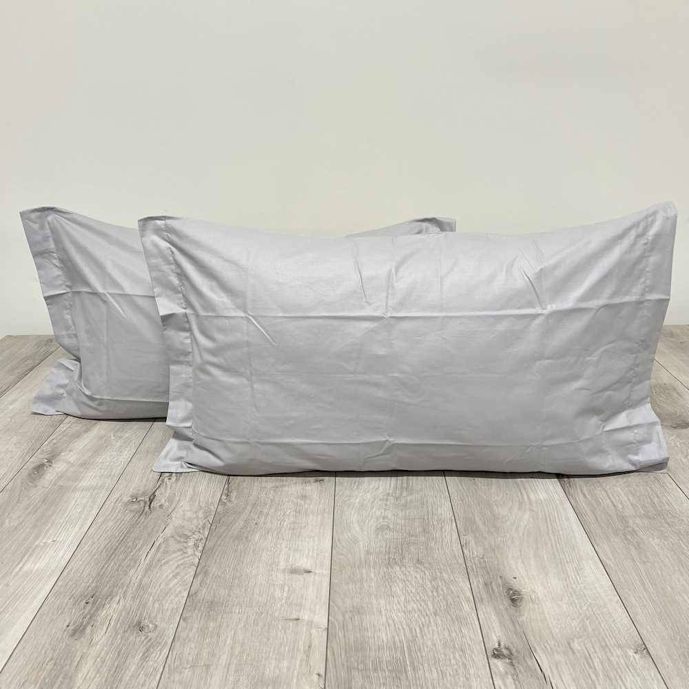 Coppia Federe con volant grigio chiaro Personalizzate