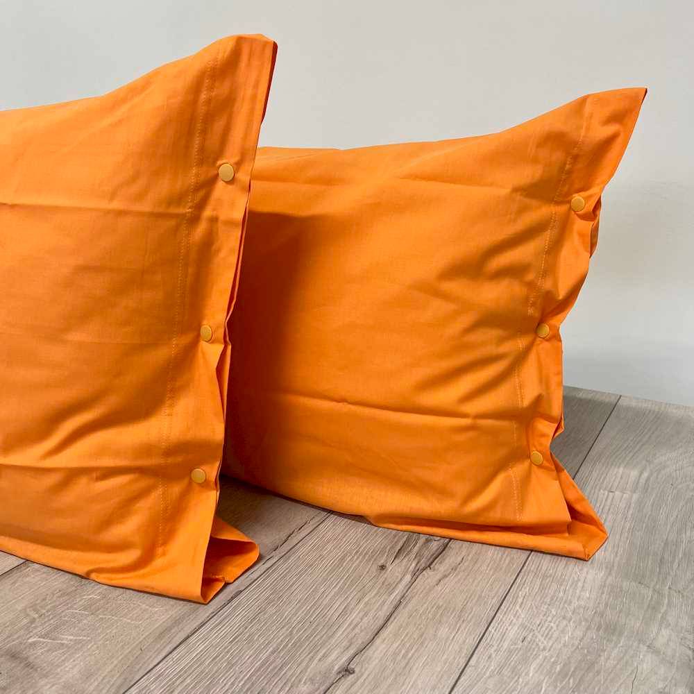 Coppia Federe con bottoni Arancio Personalizzate