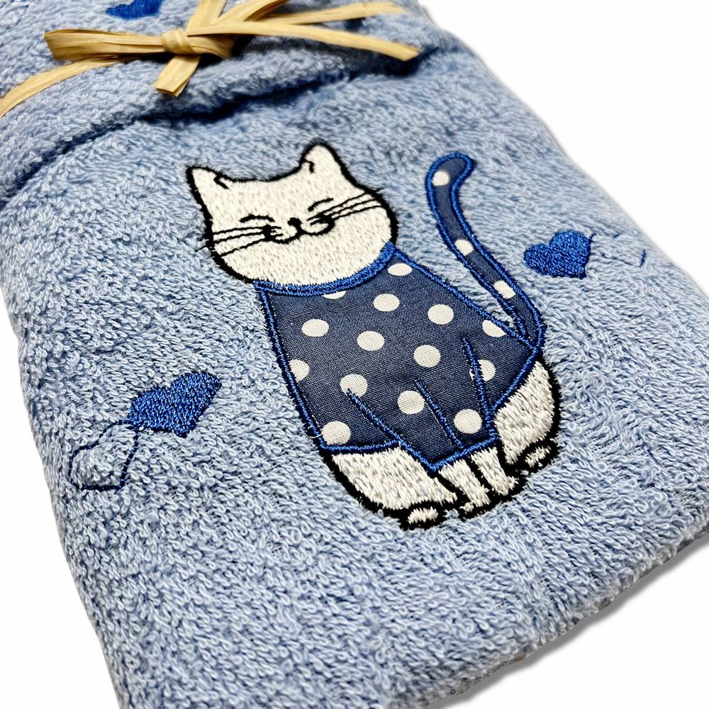 Coppia asciugamani Gattone Blu fondo azzurro