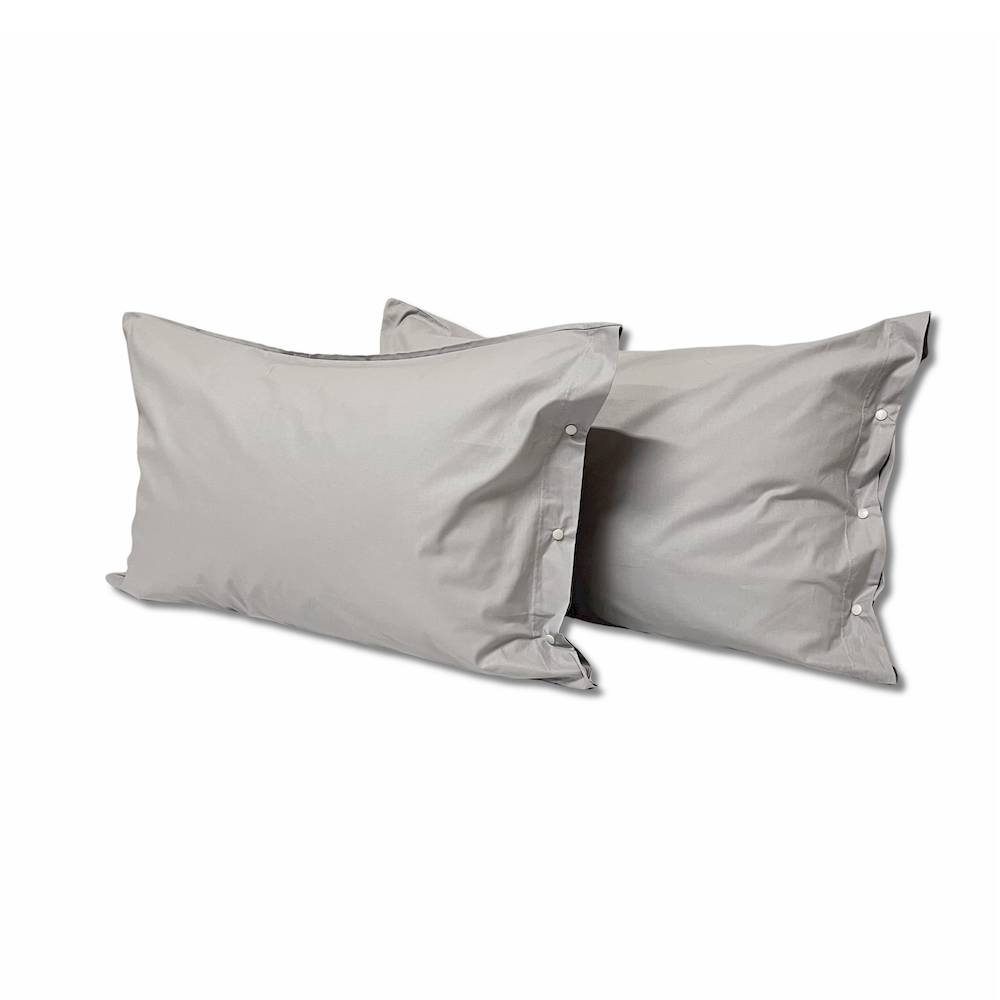 Coppia Federe con bottoni grigio chiaro