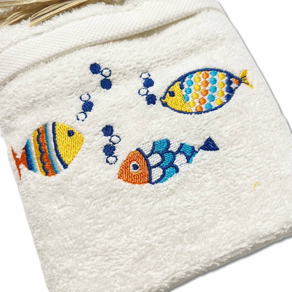 Coppia asciugamani pesciolini arcobaleno ricamati panna
