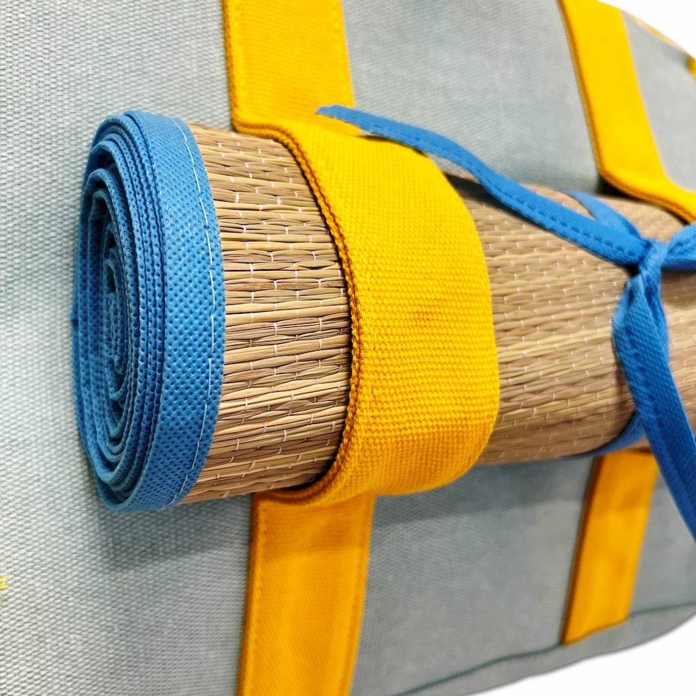 Borsa mare frange + stuoia gialla e azzurra