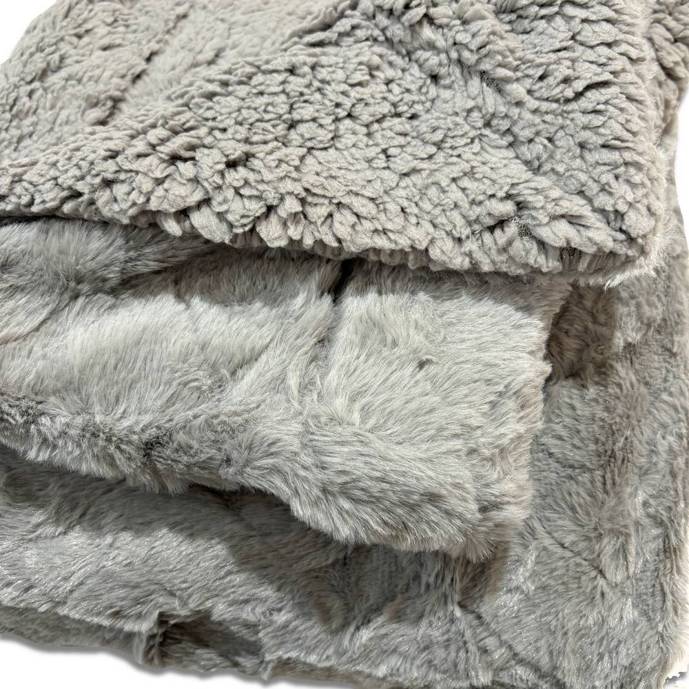 Plaid Marlene pelliccia ecologica grigia 130 x 160