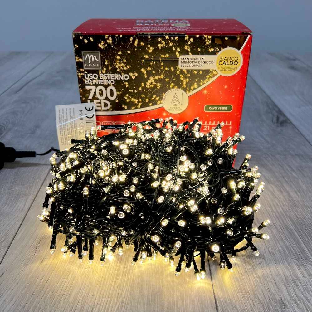Catena Luminosa interno/esterno bianco caldo 700 led filo verde