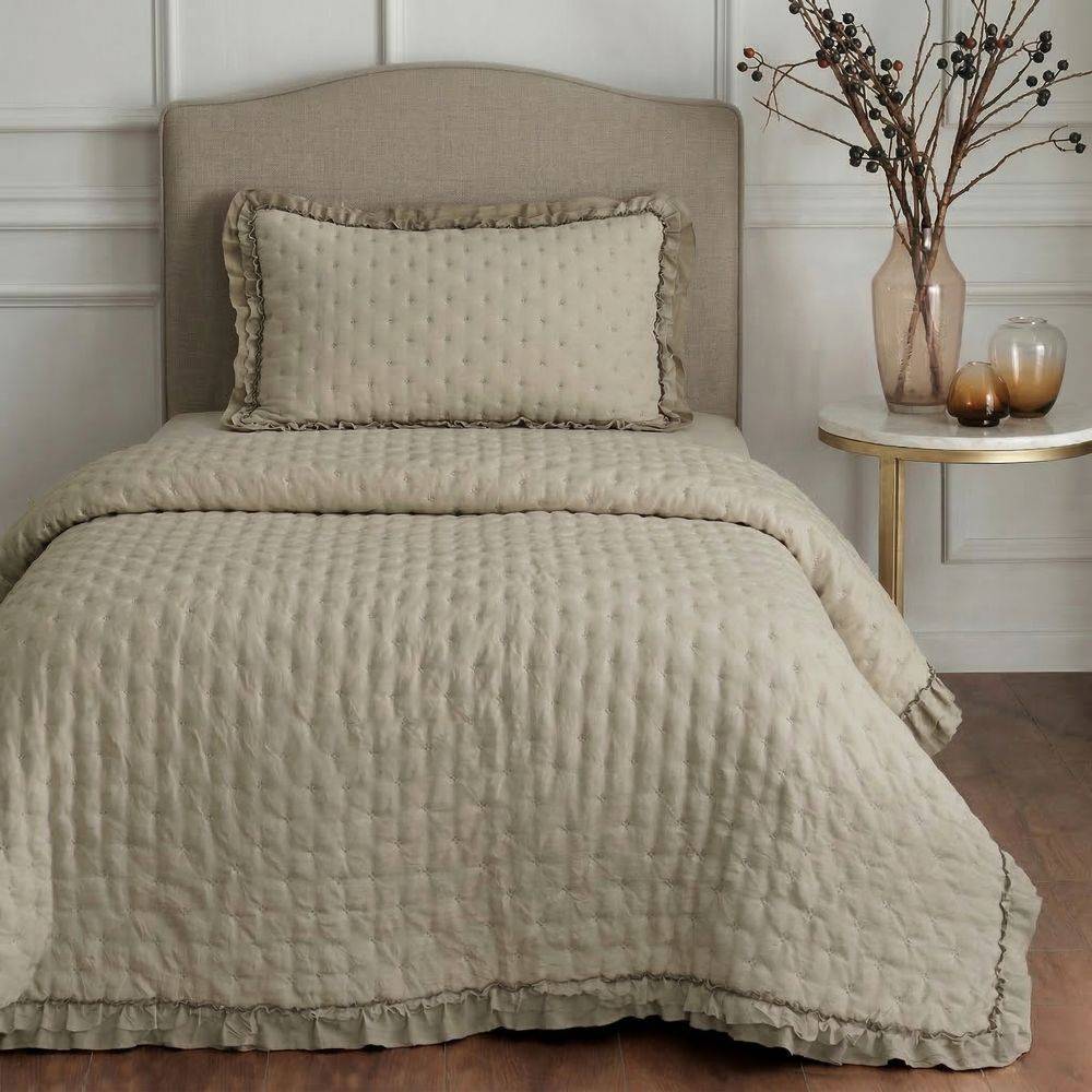 Copriletto Trapuntato Volant Quilt Lyon Sabbia piazza e mezzo