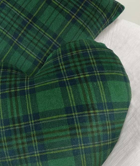 Cuscino Sagomato Tartan Quadrato Verde