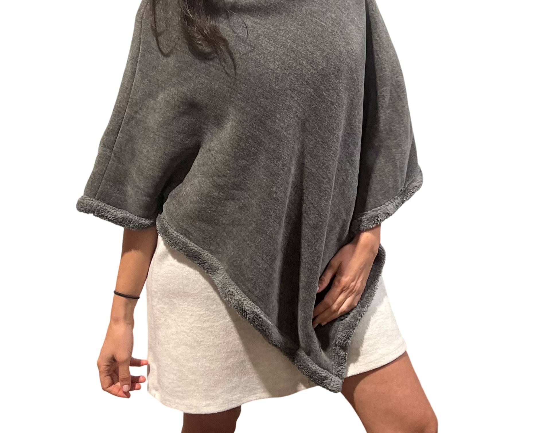 Mantella - Poncho Aury grigio